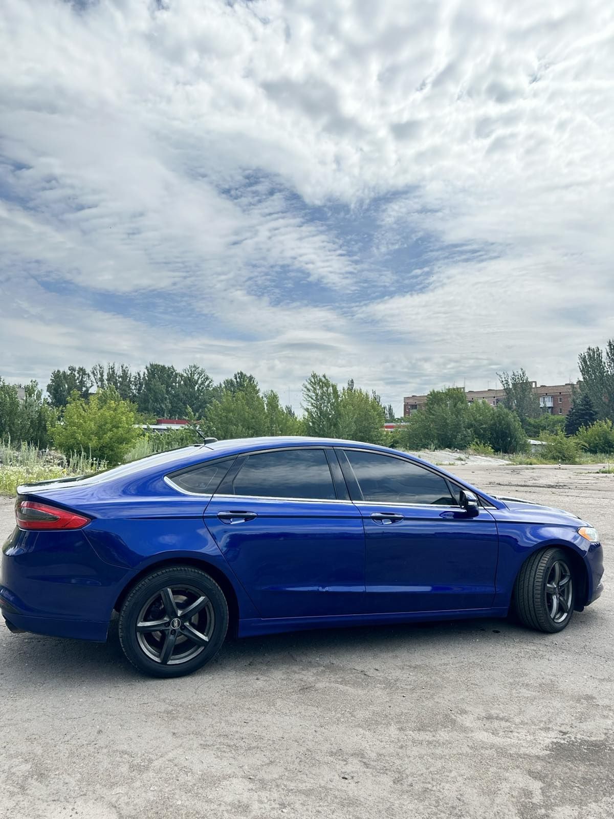 Продам Ford Fusion 2.5 бензин