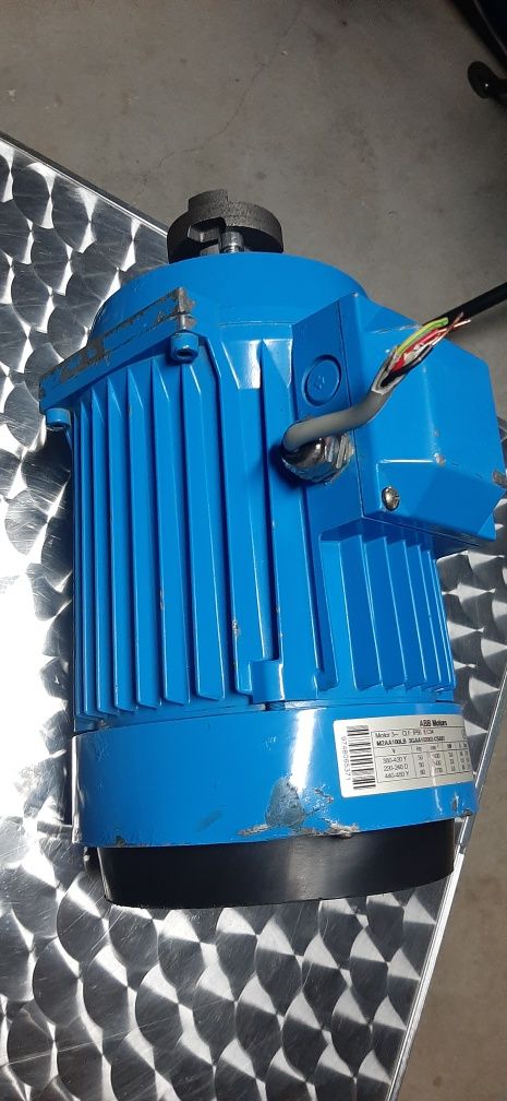 Motor Trifasico 3kw ABB MOTORS