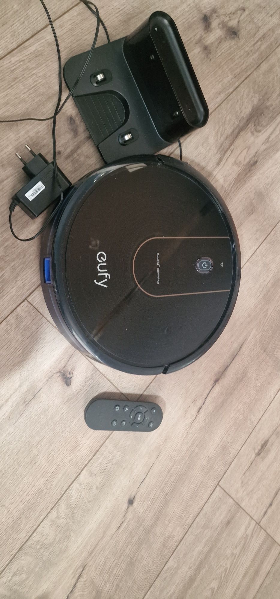 Robovac 15c eufy robot sprzątający samo jeżdżący