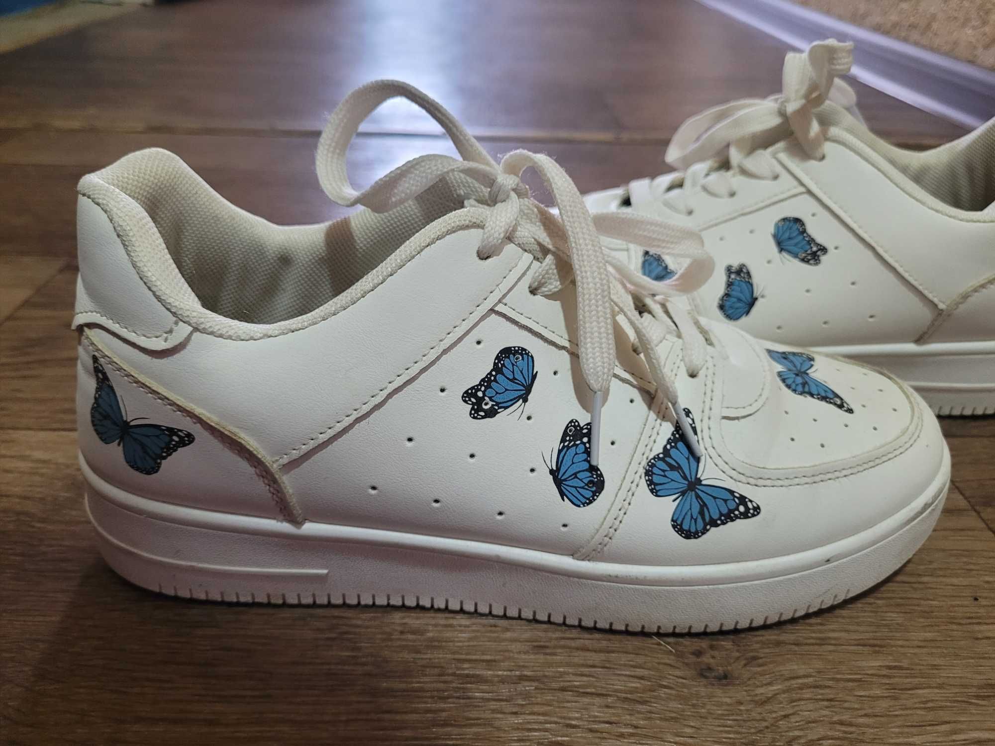 Кросівки тм cropp