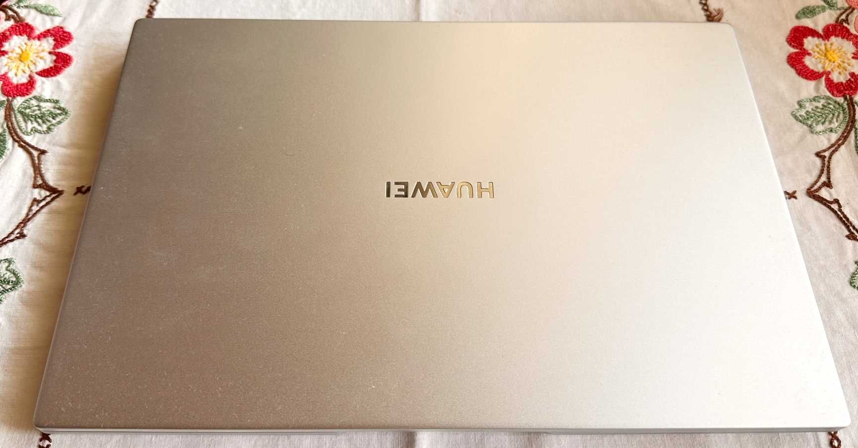 Używany Huawei MateBook D14 Igiełka