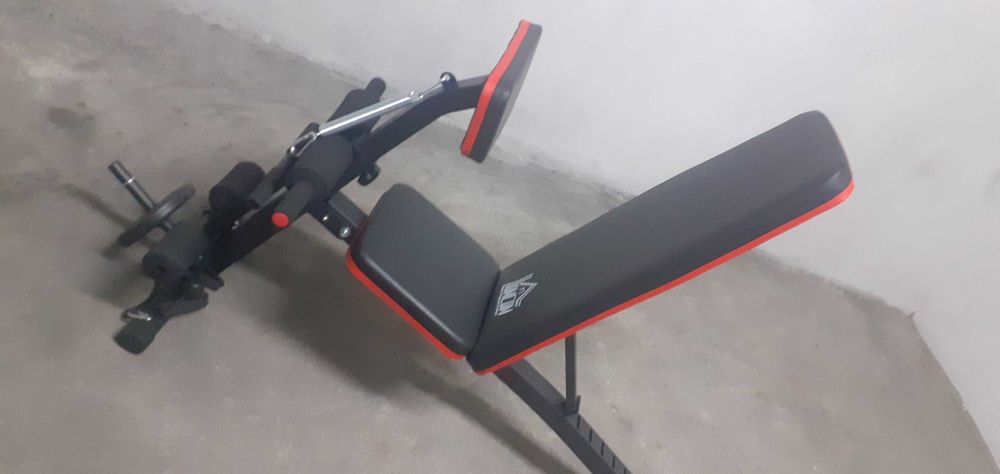 Banco de exercícios musculação
