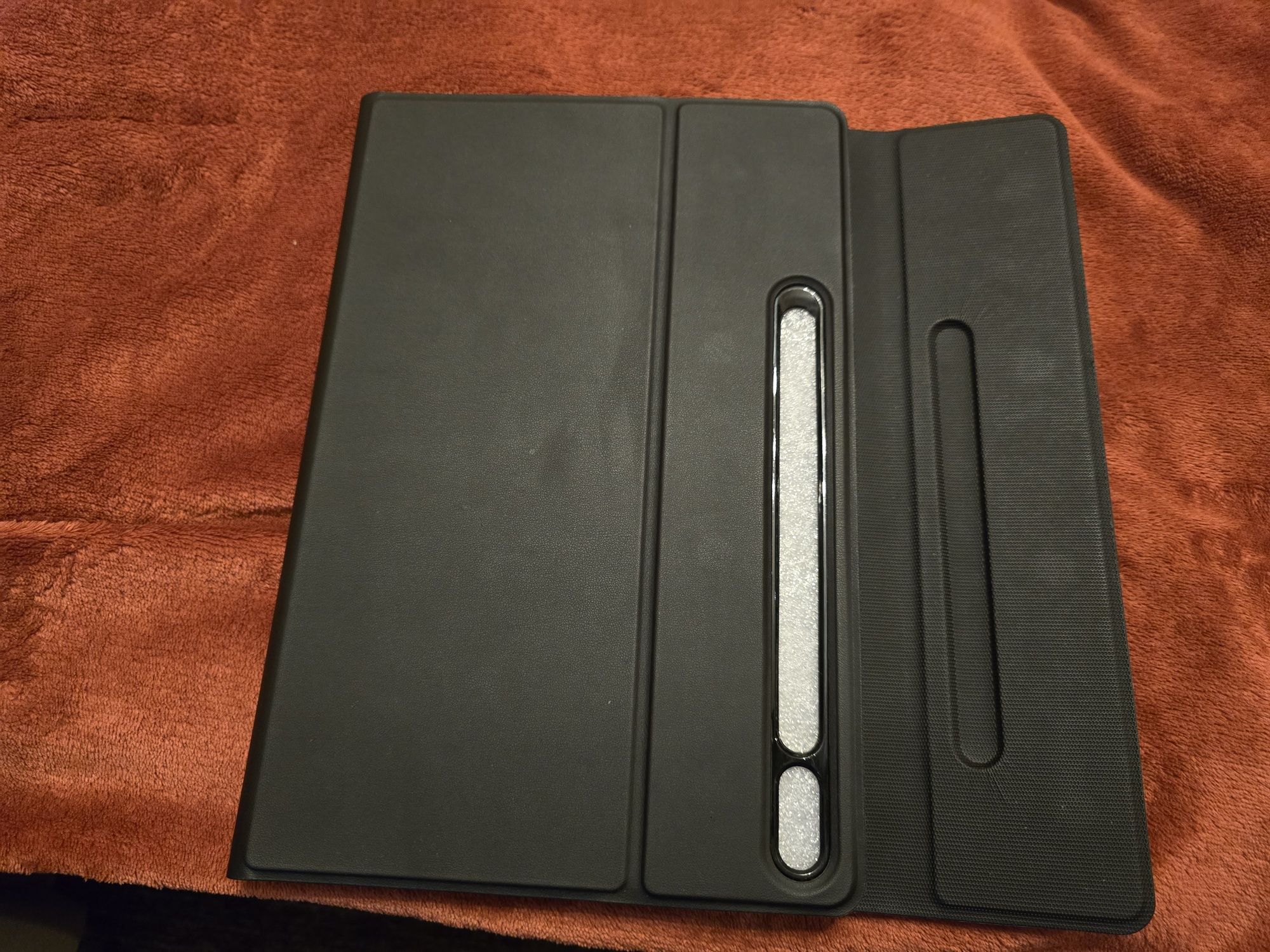 Etui galaxy tab s8+