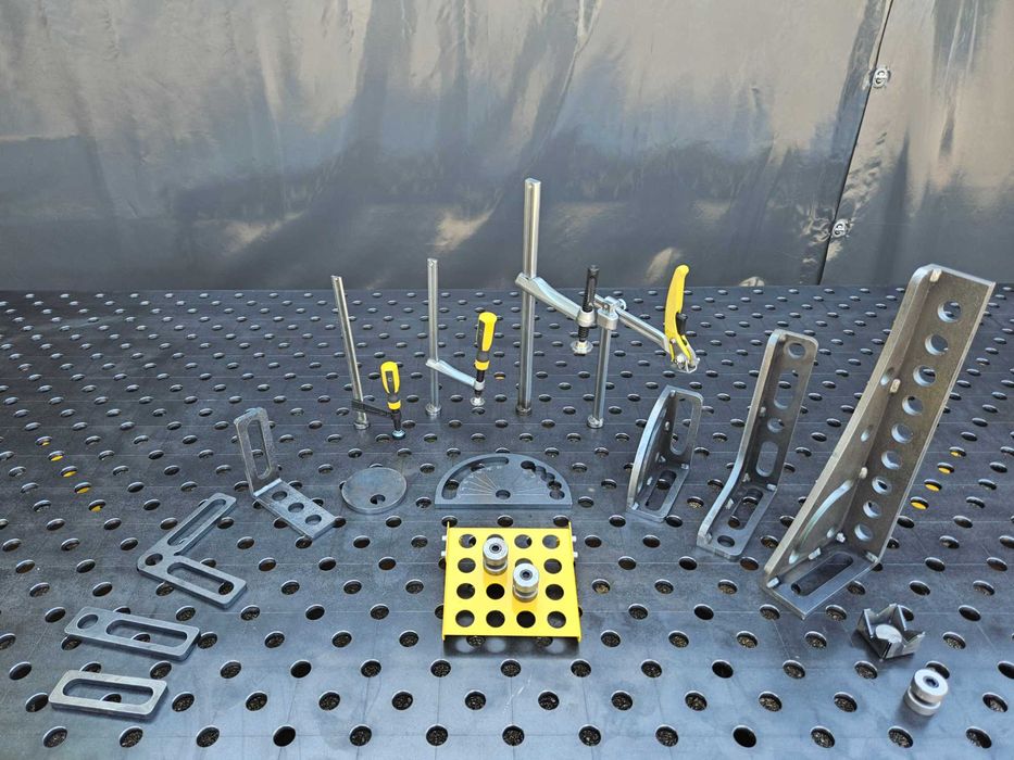 Stół spawalniczy, warsztatowy, System 16, 240x120 S355 GR12