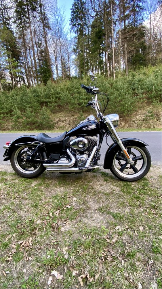 Harley Dyna Switchback FLD Custom