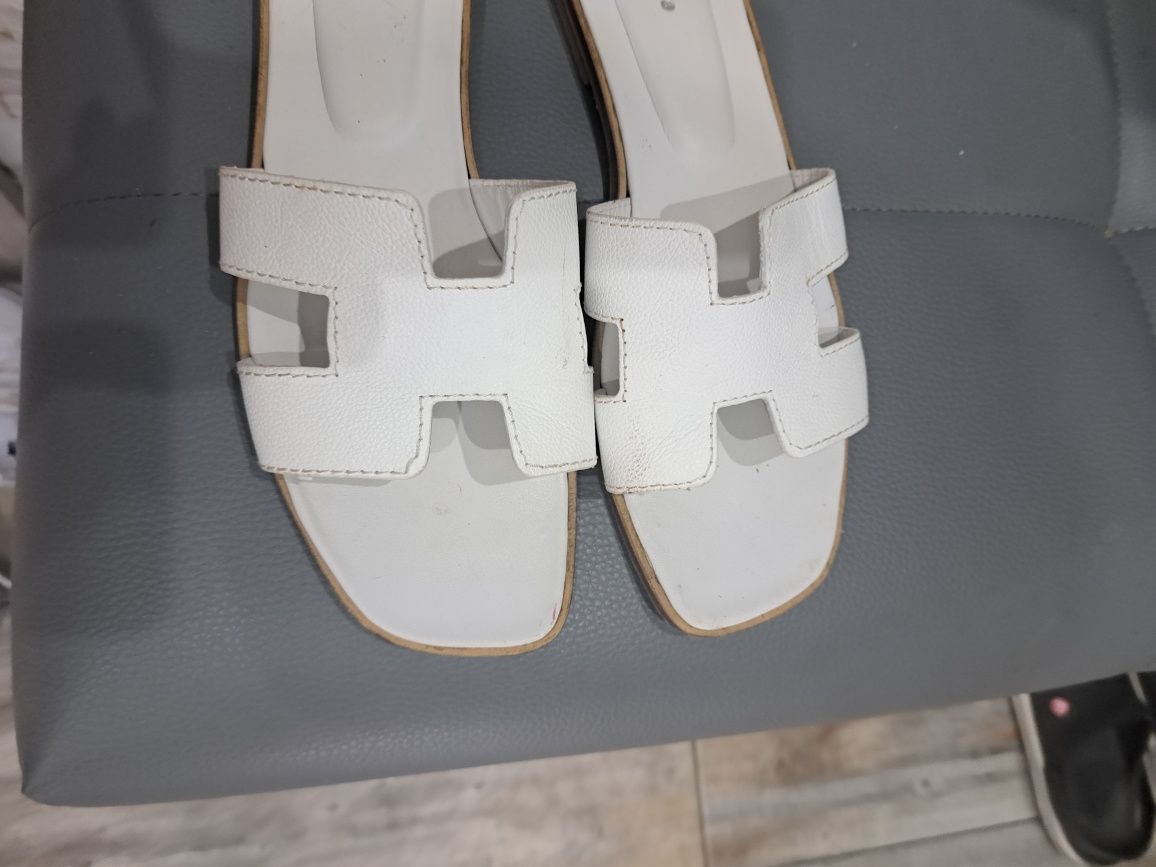 Hermes 40 klapki  skóra