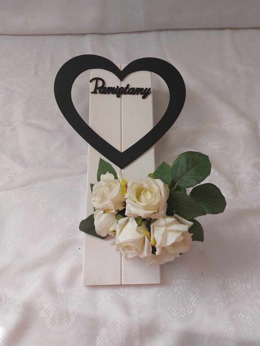 Podstawa baza stroik kompozycja na grób wiązanka