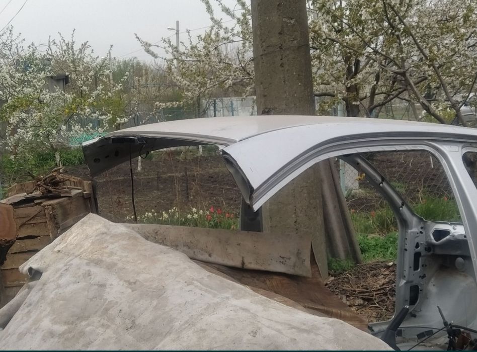 Ford mondeo 3 четверть крыша лонжероны стаканы стойки scorpio скорпио