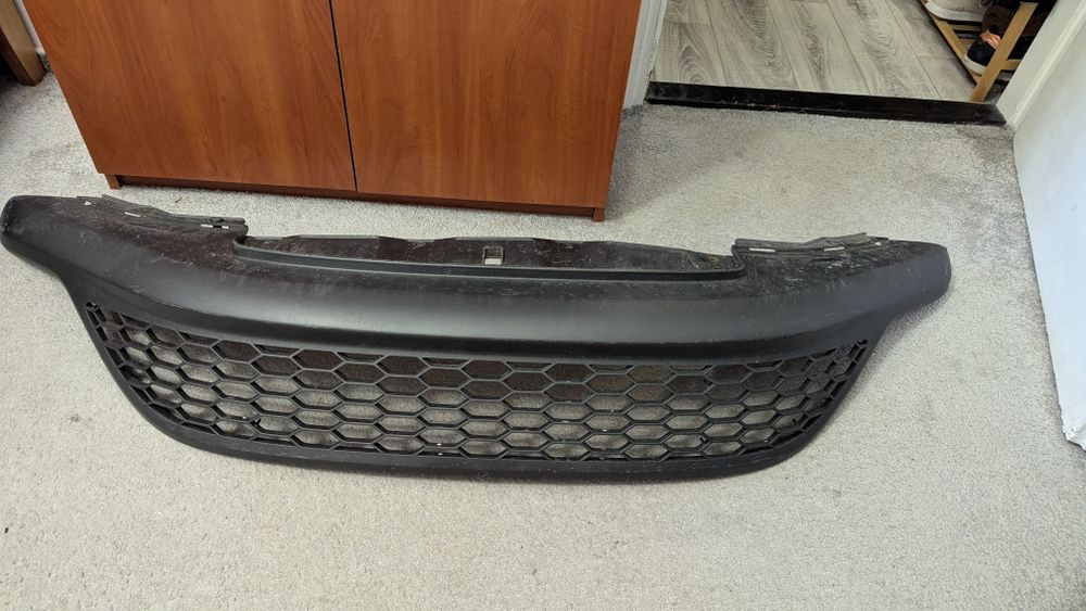 Spoiler zderzaka przedniego Honda Civic VIII