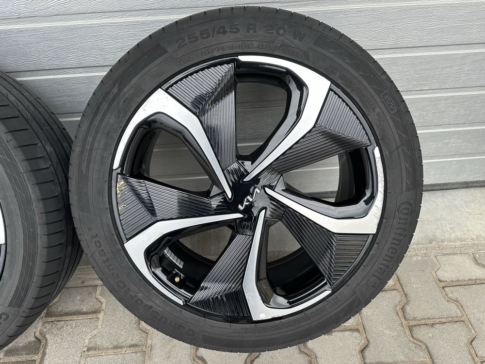 Колеса в зборе Kia EV6 255/45 r20