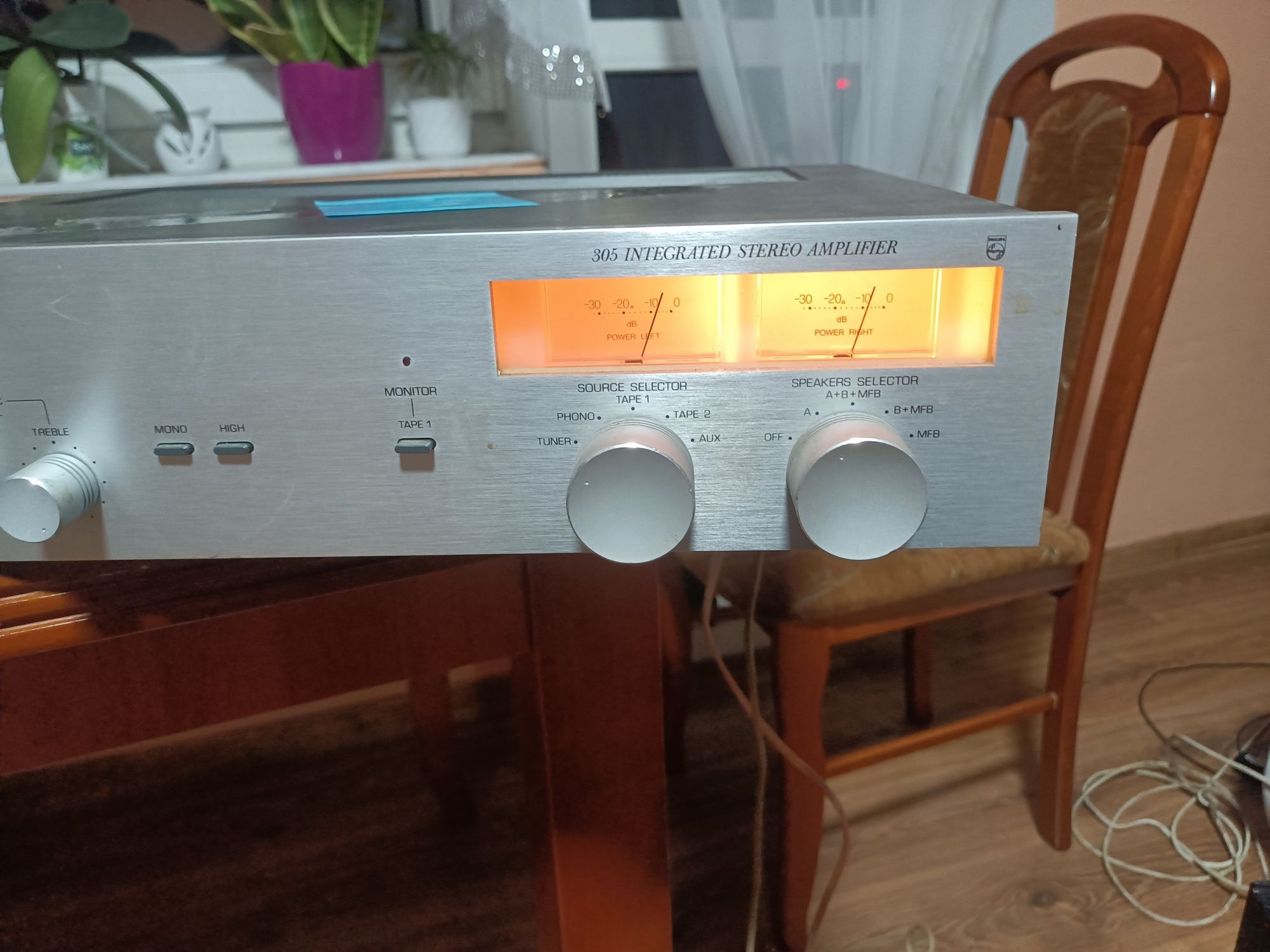 Wzmacniacz PHILIPS 305