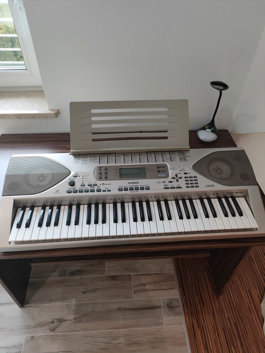 Keyboard Casio CTX-900