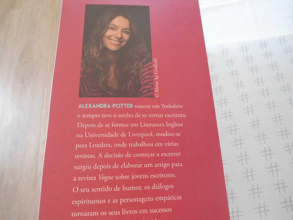 Confissões de uma quarentona na m*rda por Alexandra Potter