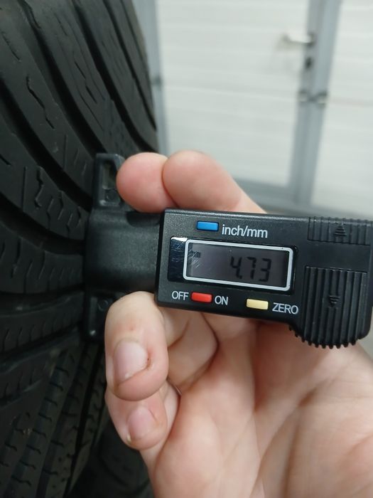 215 65 R17  MICHELIN  Alpin 5,Зимові шини Б/В,Склад