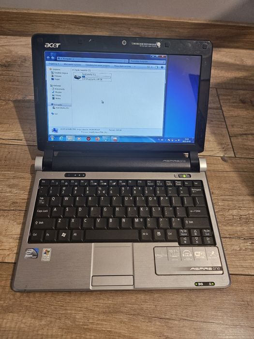 Acer Aspier One 10.1 z zasilaczem