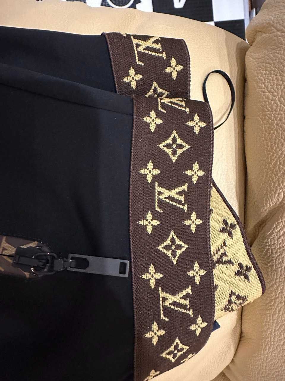 Жіночі легінси Louis Vuitton With Monogram Elastic Belt розмір 36 (S)