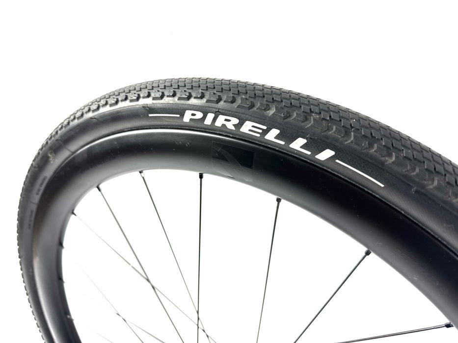 Koła Stożkowe Karbonowe Gravelowe REYNOLDS ART Gravel Disc Okazja