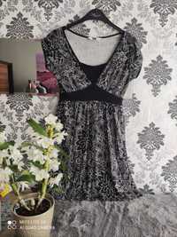 Sukienka wiązana kwiaty 170 czarno biała