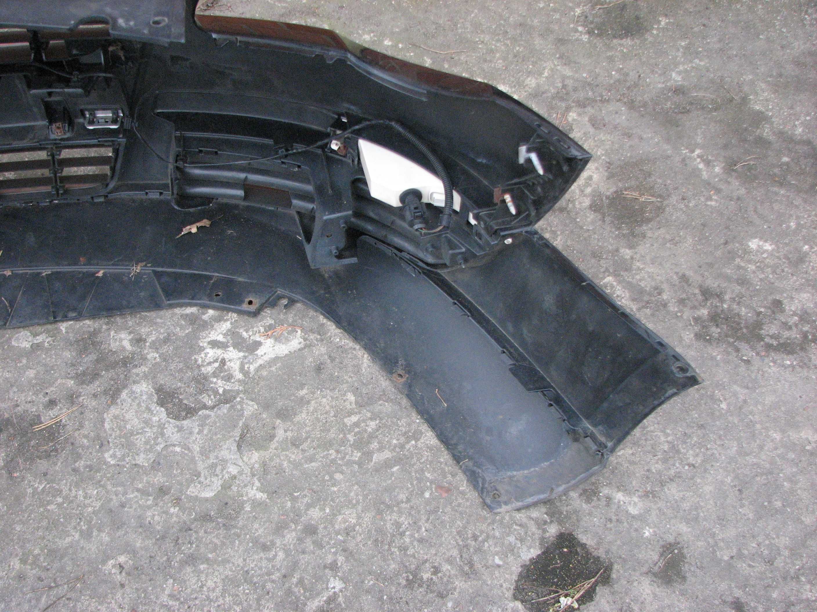 Zderzak przedni VW Passat B6 czarny kompletny