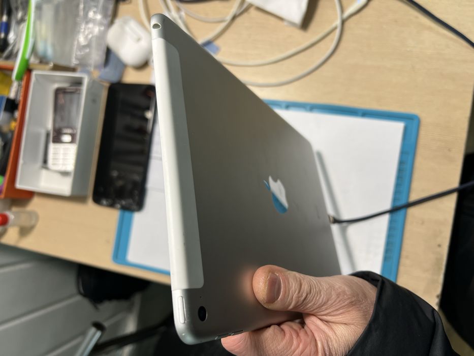 Плата на айклауде, сенсор не работает, корпус, акб, Ipad Air 2 A1567