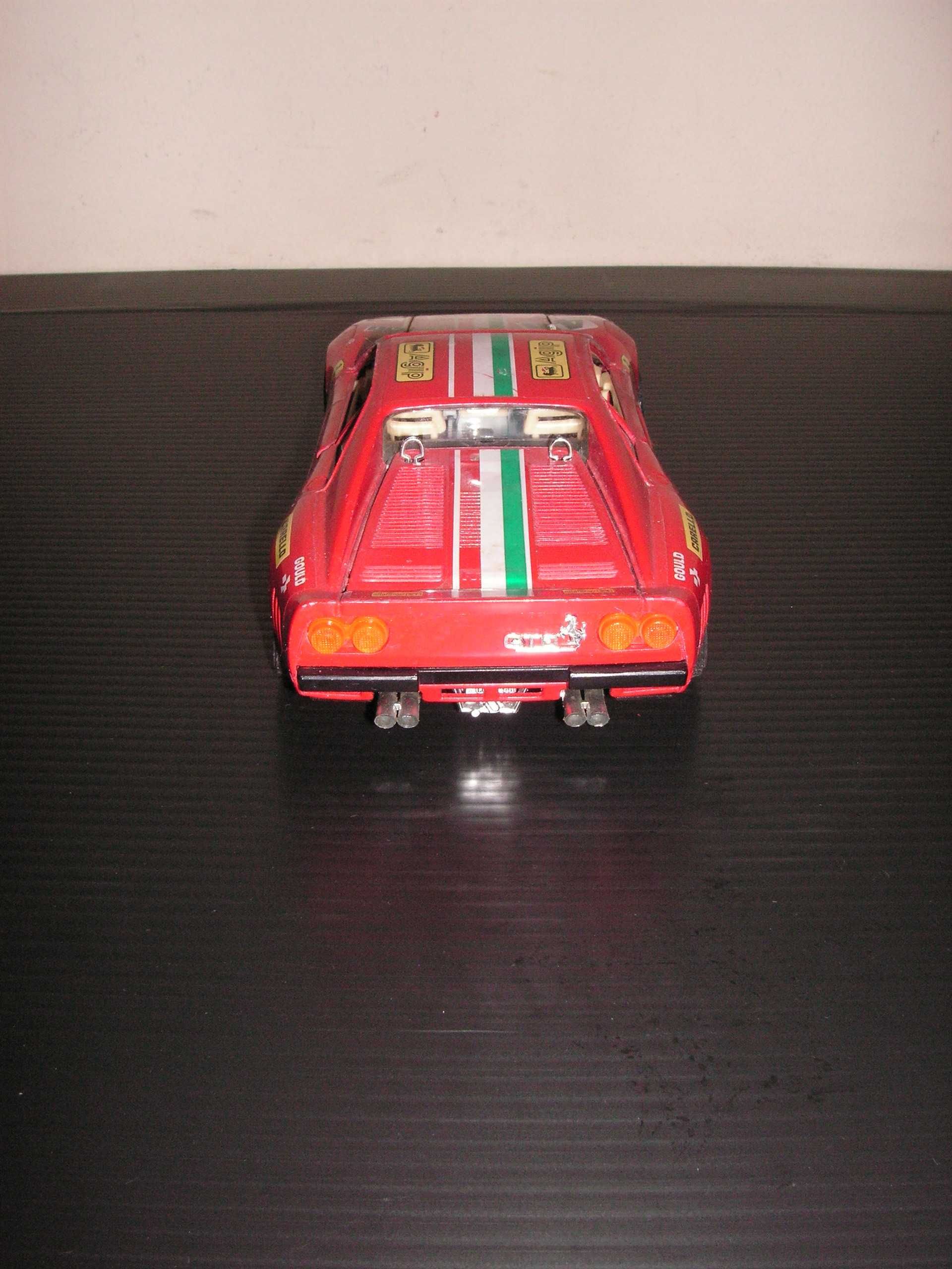 Burago - Ferrari GTO - 1/24 ( 1984 )