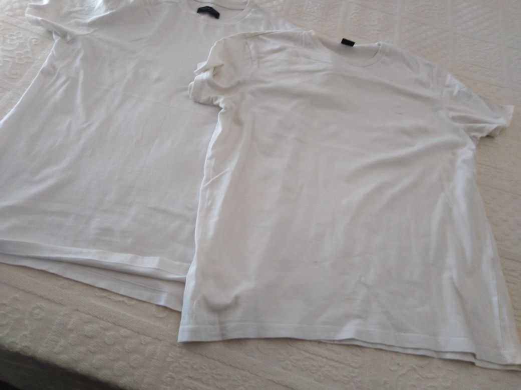 2 T-shirts brancas basicas