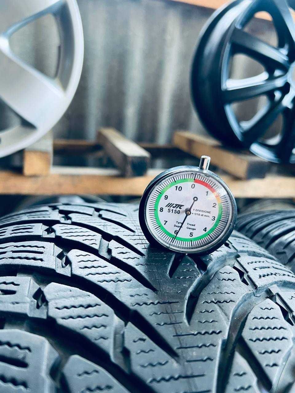 Шини Резина Зимові 19Рік 235 55 19 Nokian Tures WR SUV 4 2шт