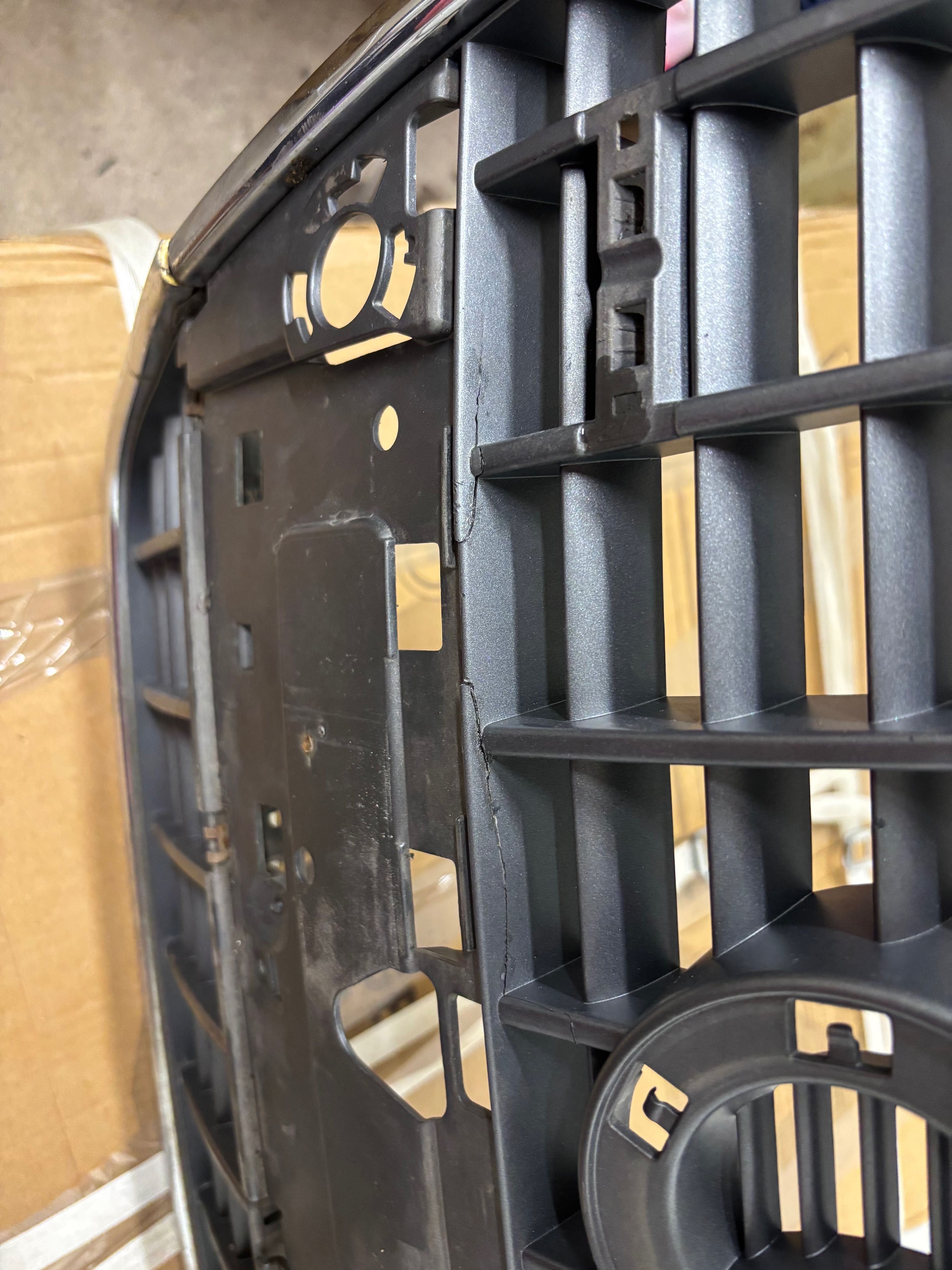 Sprzedam Grill Audi a4 b7