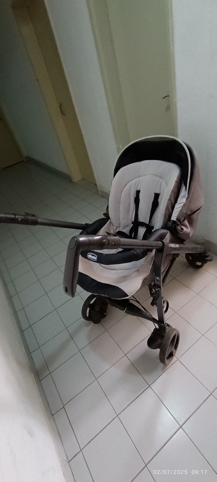 Carrinho de bebê completo valor 350