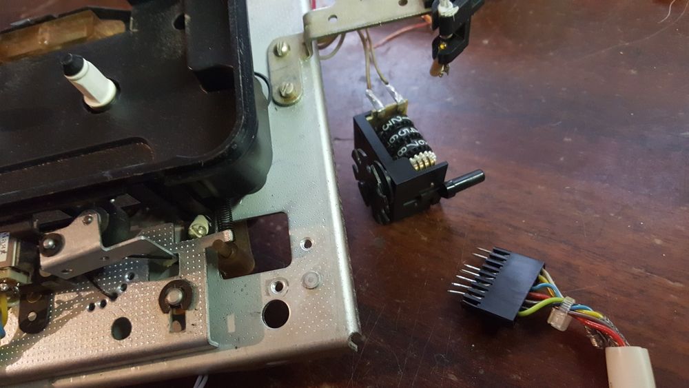 Магнитофон маяк запчасти