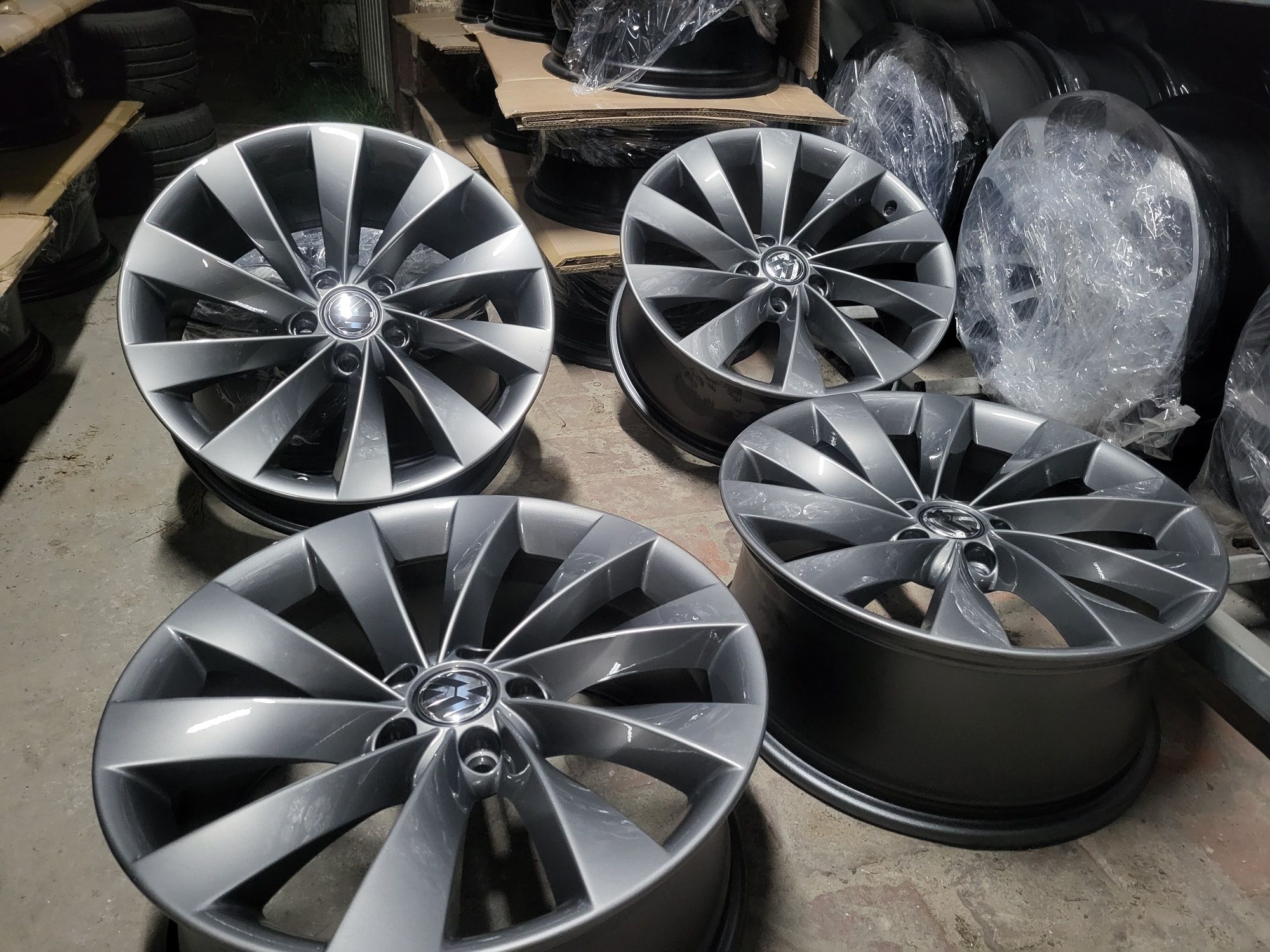 Felgi  18 5x112 Vw Passat b5 b6 b7 b8 arteon  Tiguan Sirocco skoda sea