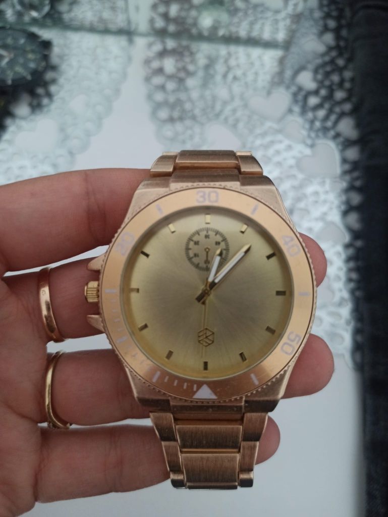 Nowy zegarek męski Bershka ala złoty na bransolecie