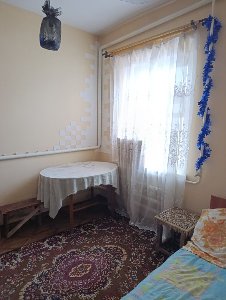 Продаж будинку в Гнівані