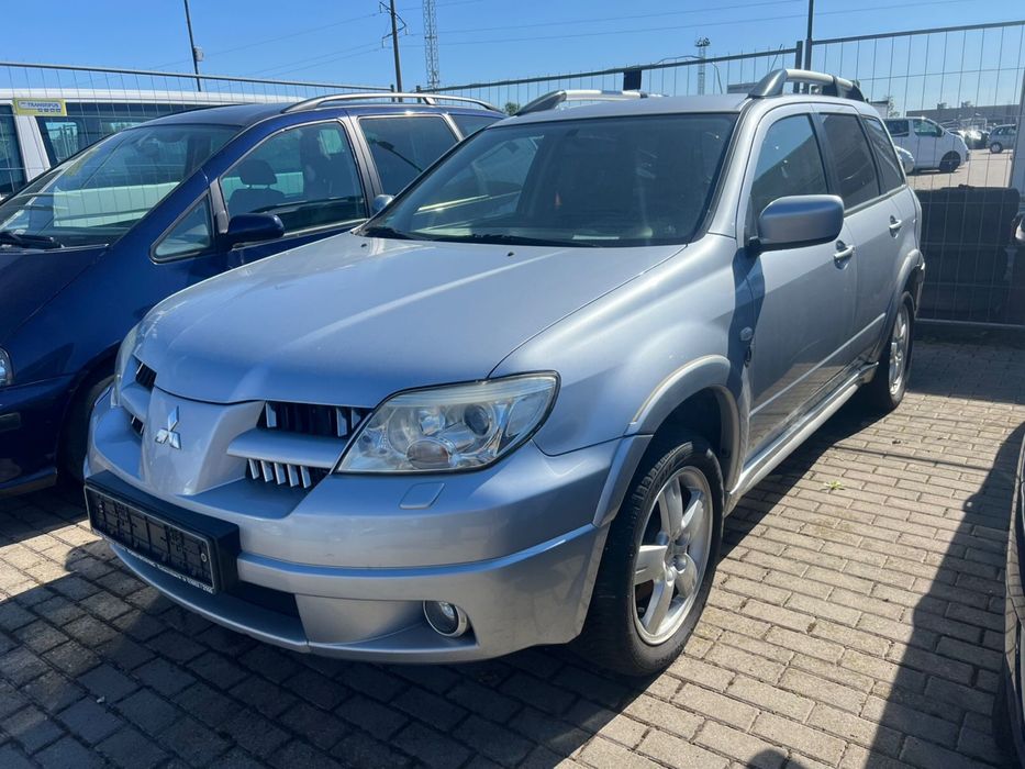 Аутлендер 2006г 2.4мех  бенз на ЗСУ