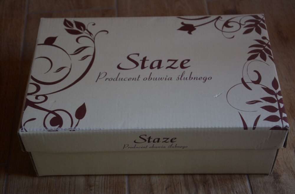 Suknia ślubna Elizabeth 34 36 (gorset, Swarovski, halka, welon, buty)