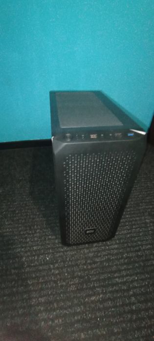 Obudowa Silvermonkey x fence TG + dodatkowo 3 wmontowane wentylatory