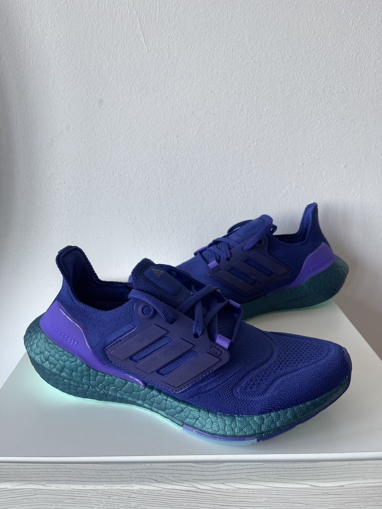 Buty damskie - Adidas - Ultraboost 22 - 37 1/3