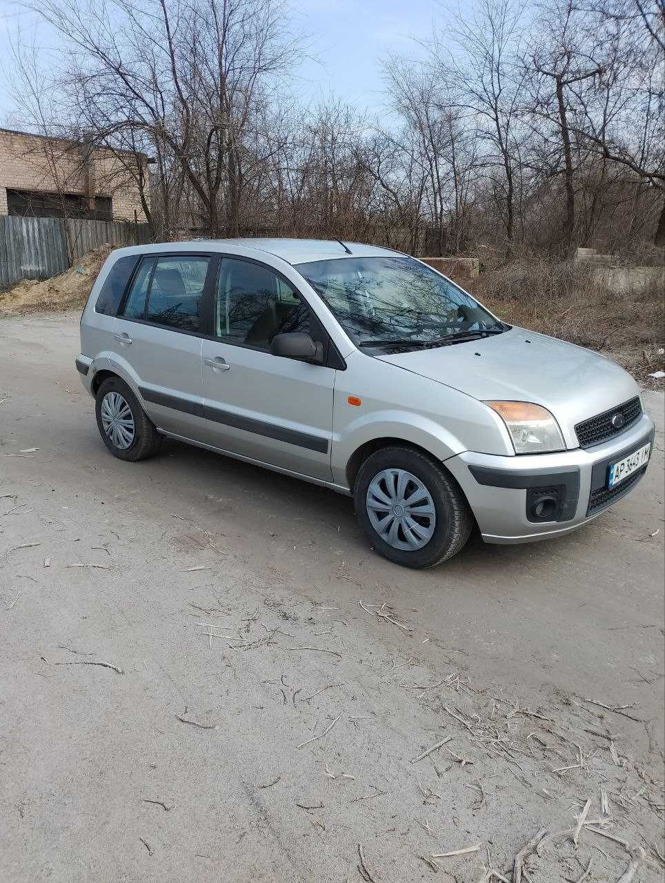 Продам Ford Fusion 2005 год 1.4 DIZEL 180000 пробега KONDER-ABS-AIRBAG