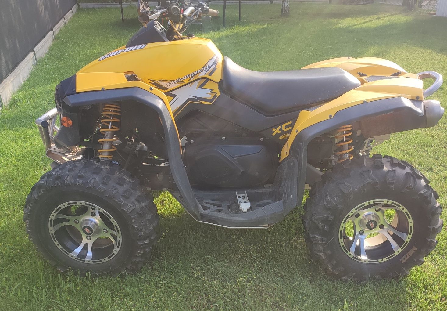 Can am Renegade 2011