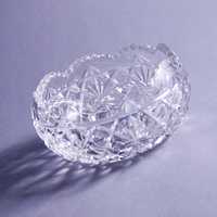 lata 20 zabytkowa miseczka cukierniczka z prasowanego szkła