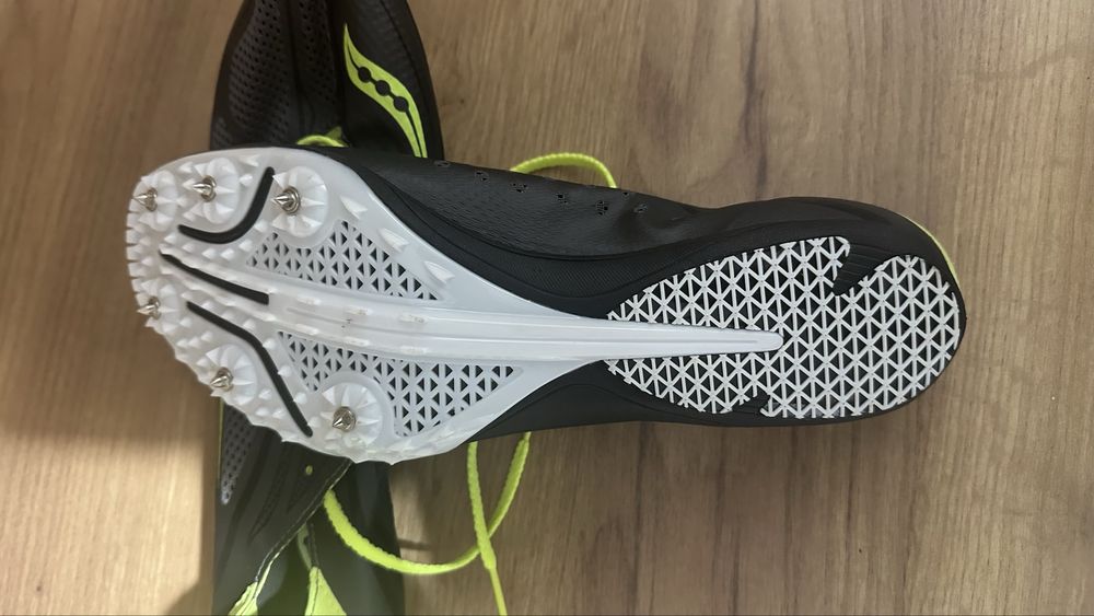 Kolce lekkoatletyczne saucony endorphin md3 44.5