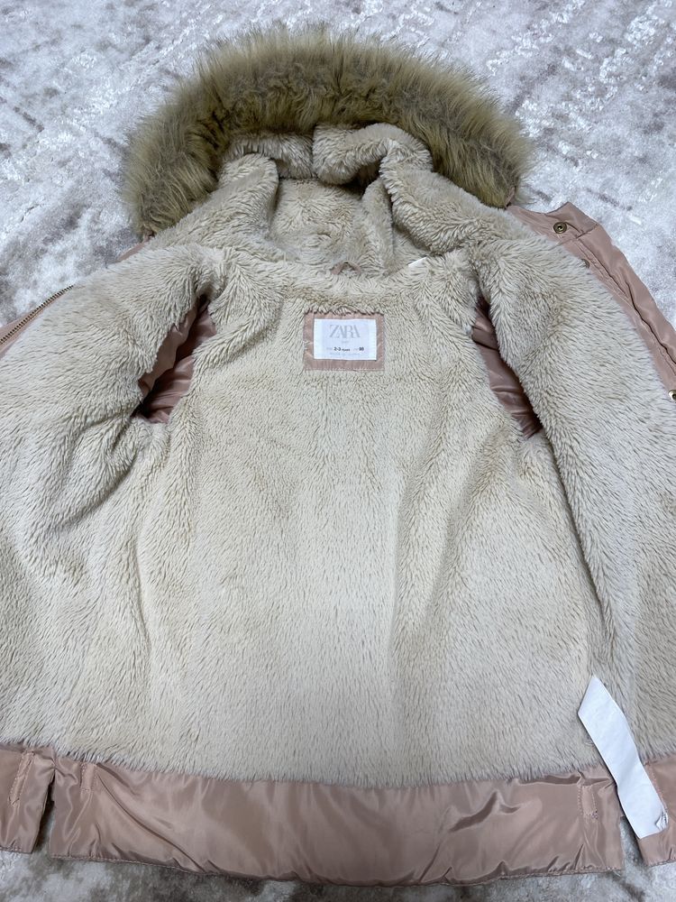 Зимова куртка Zara 2-3 98р