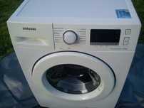 Duża pralka na 7-8KG Samsung pewna na długo