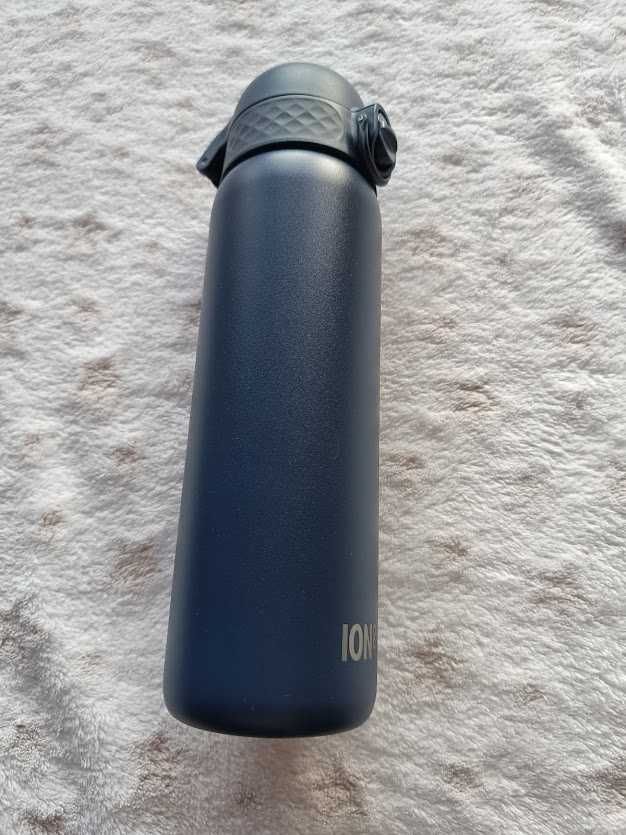 Butelka termiczna typu bidon na wodę Granatowa ION8 500ml