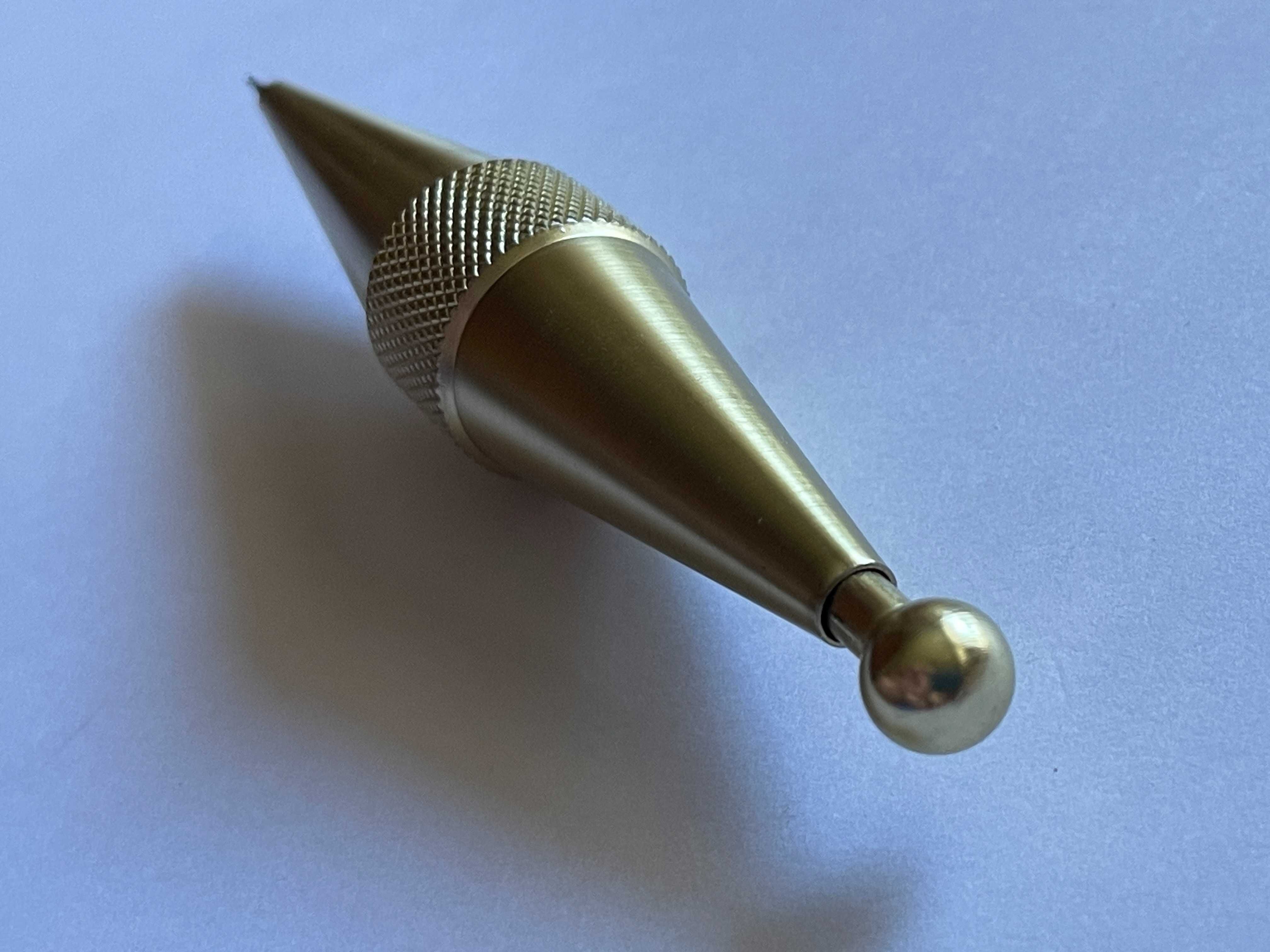 Ołówek automatyczny TOM DIXON Cog Pencil Top Brass MOSIĘŻNY 0,5mm