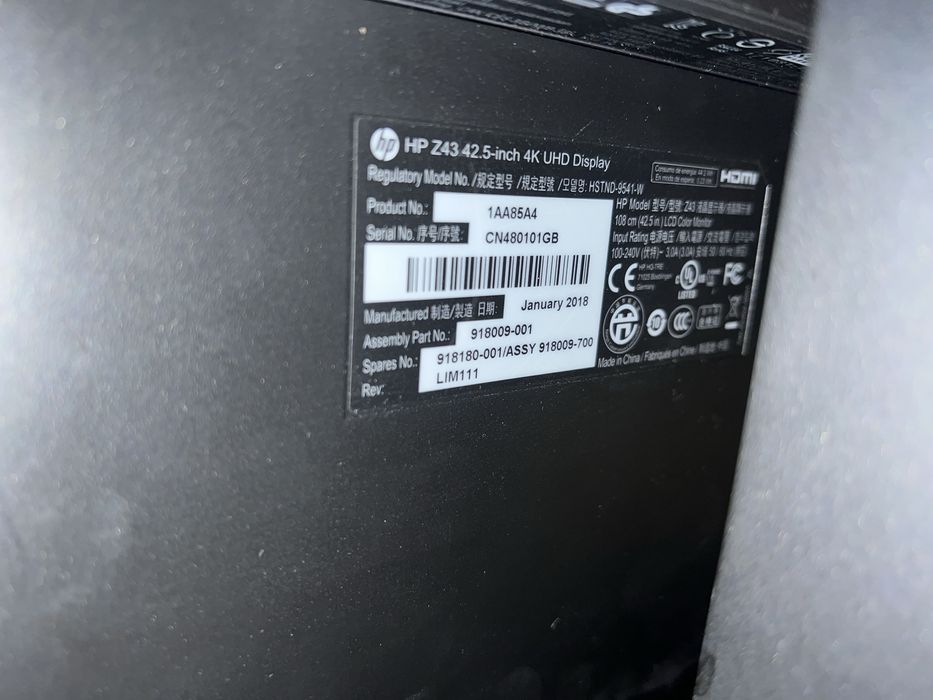 Монітор HP Z43 — 43" 4K UHD, ідеальний для роботи та дизайну