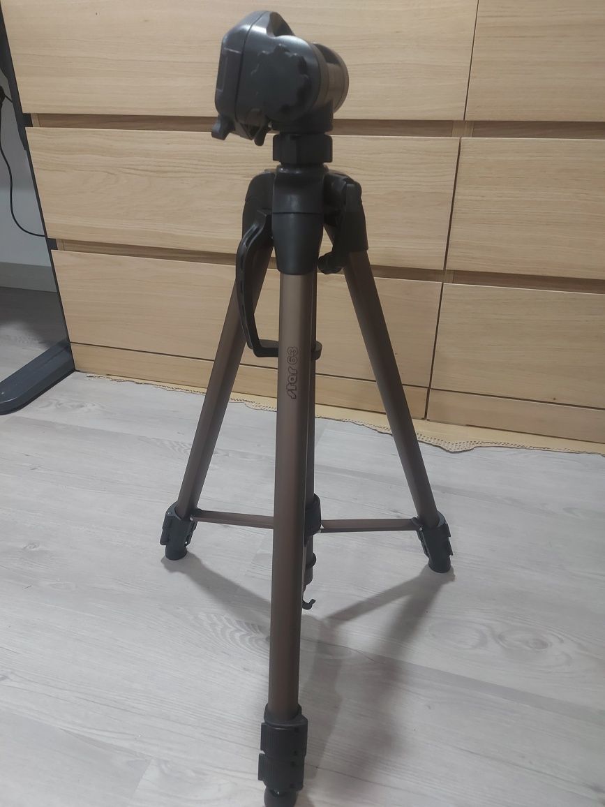 Tripé Hama star 63