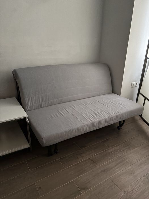Sofa rozkładana z materacem