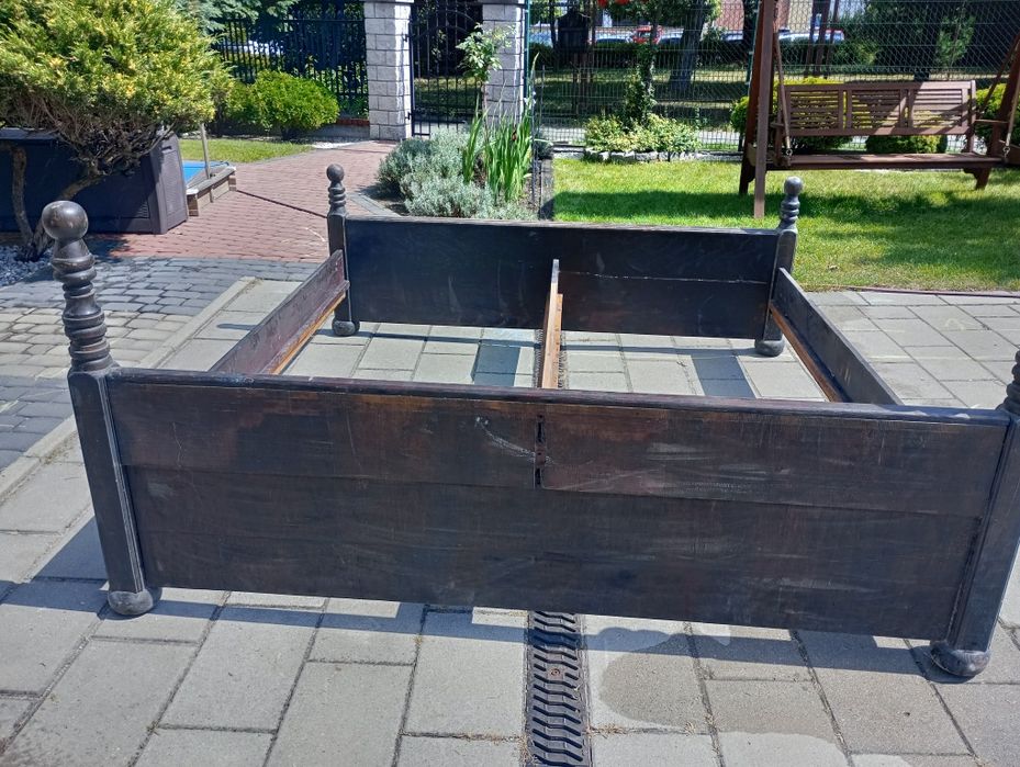 Łóżko do sypialni stare 180x190 cm