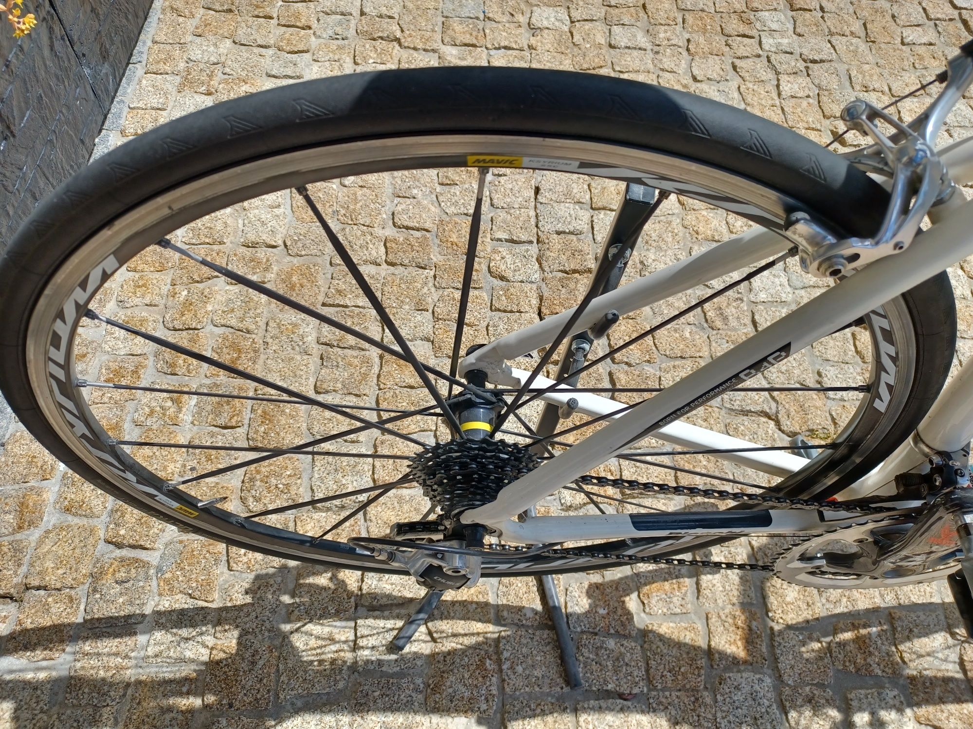 Bianchi de estrada troco por moto